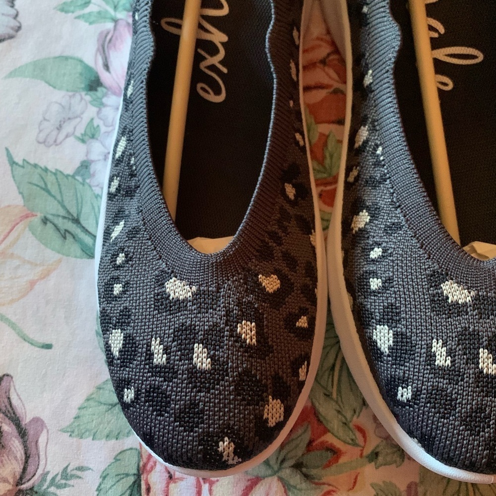 Women's Black and White Slip-On Shoes - Picture 3 of 14